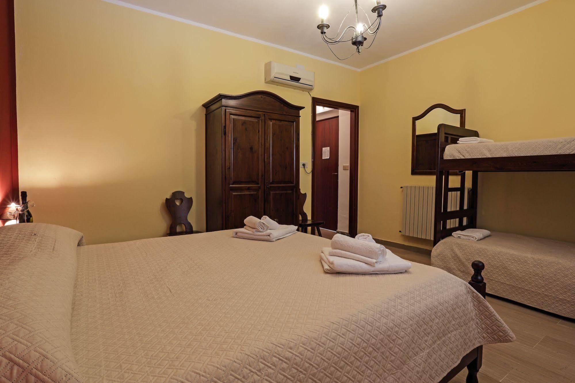 Agriturismo Tenute Pollara Roccamena Exteriér fotografie